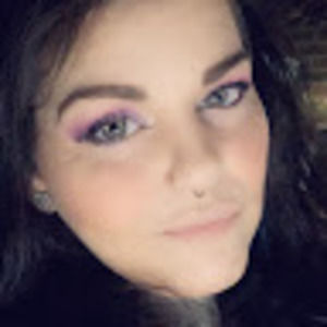 Meet your Posher, Stephenie